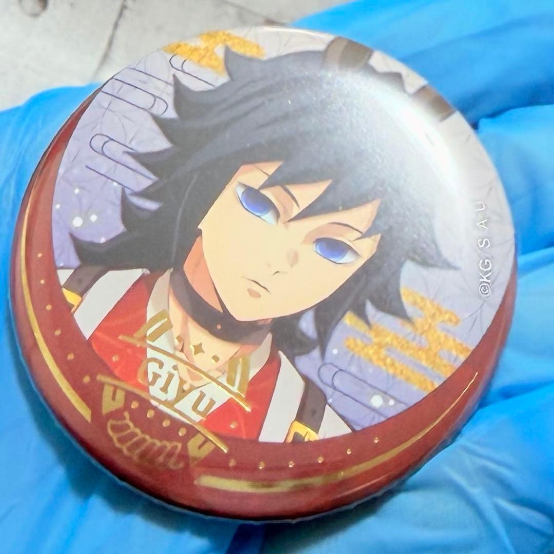 鬼滅の刃 ufotable 午年 缶バッジポーチ 缶バッジ 絵馬　冨岡義勇