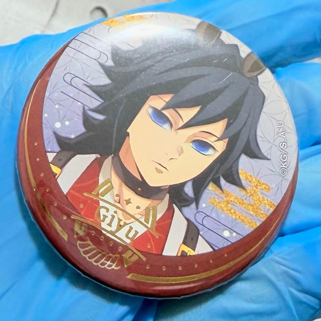 鬼滅の刃 ufotable 午年 缶バッジポーチ 缶バッジ 絵馬　冨岡義勇