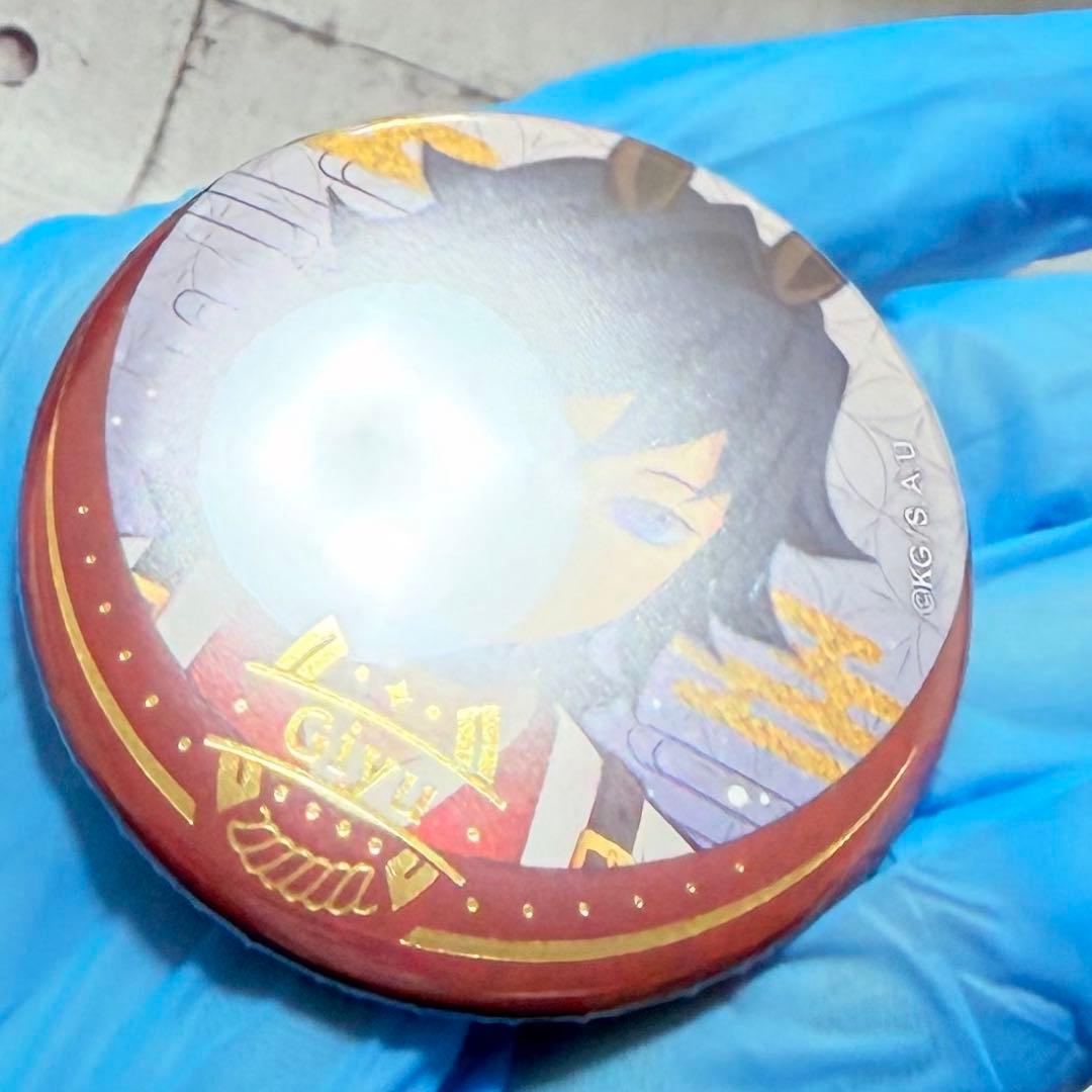鬼滅の刃 ufotable 午年 缶バッジポーチ 缶バッジ 絵馬　冨岡義勇