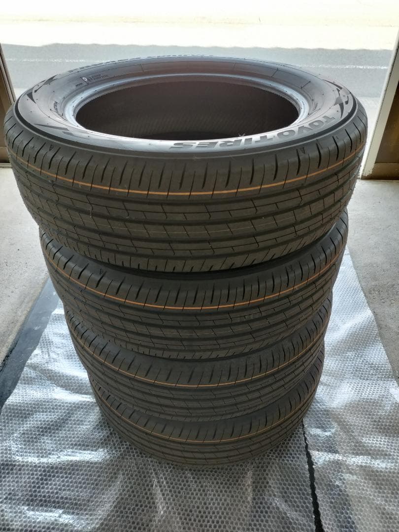 TOYO　225/60/18アルファード新車外し２本②