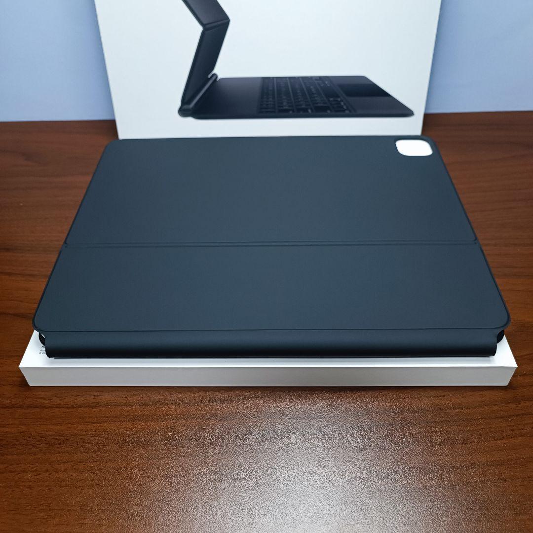 美品 iPad Magic Keyboard Pro 12.9インチ A2480