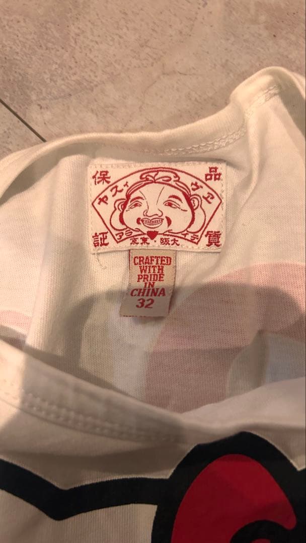 evisu ハローキティ 半袖Tシャツ サイズ32