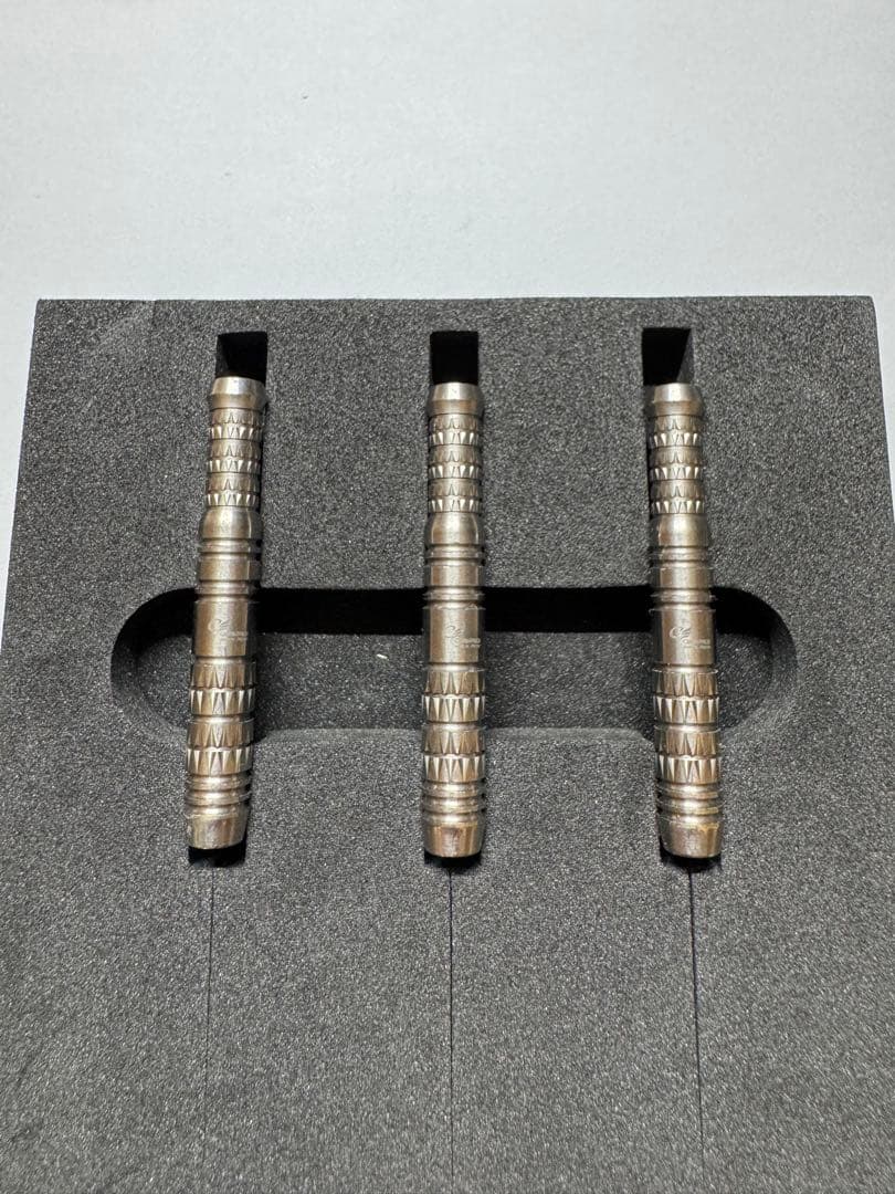 【美品】COSMO DARTS 安食賢一選手モデル 2BA ダーツ バレル