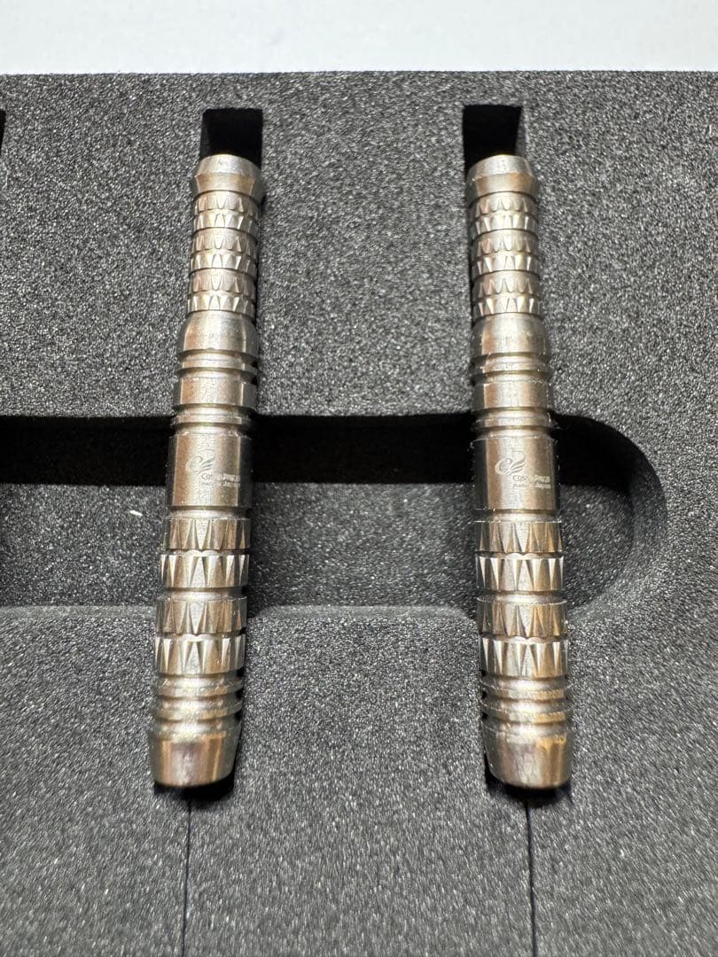 【美品】COSMO DARTS 安食賢一選手モデル 2BA ダーツ バレル
