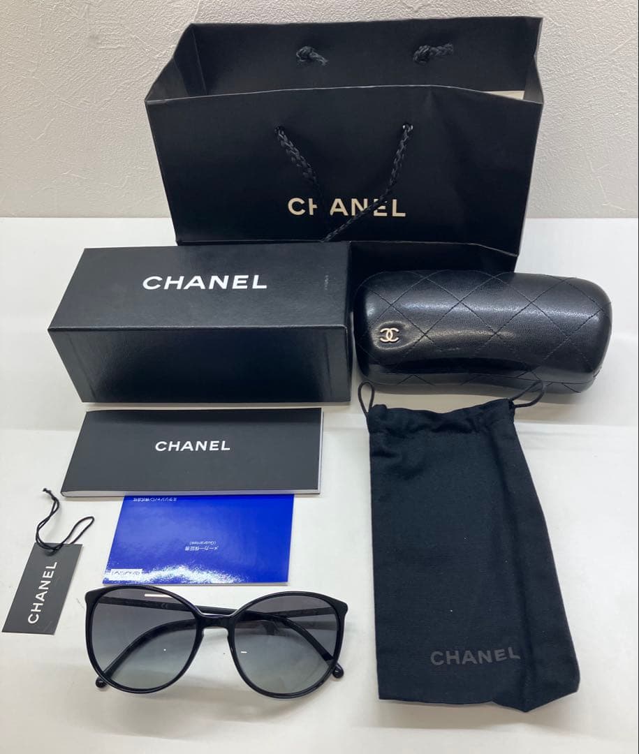 CHANEL シャネル　サングラス　レディース　ケース付き　ショッパー