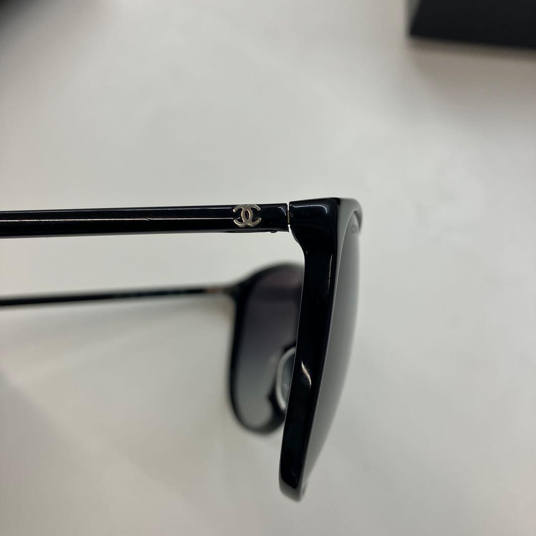 CHANEL シャネル　サングラス　レディース　ケース付き　ショッパー