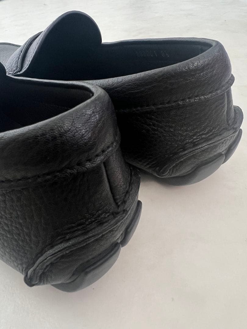 【新品・箱付き】PRADAメンズ ドライビングシューズ モカシン ブラック