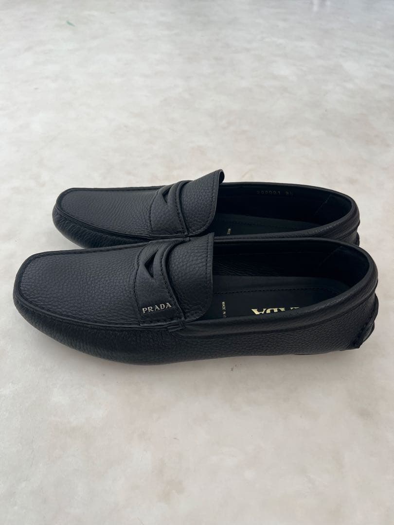 【新品・箱付き】PRADAメンズ ドライビングシューズ モカシン ブラック