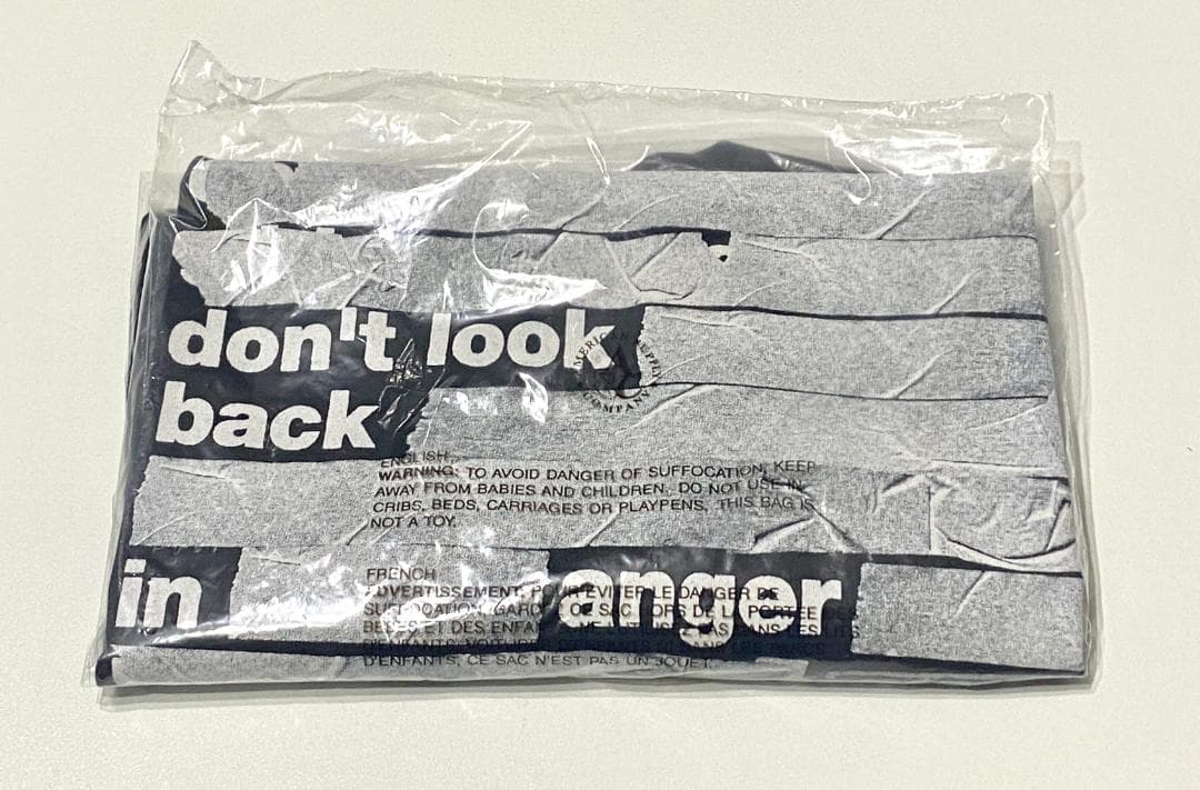 ミュージシャン Don't Look Back In Anger Tape T-shirt M
