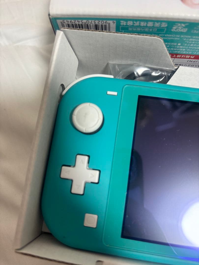 Nintendo switch lite 本体