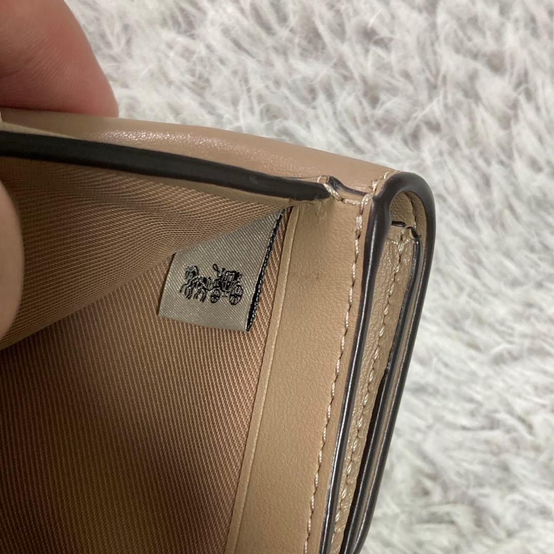 美品 CP254 COACH コーチ 二つ折り財布 ベージュ 保存袋付き 女性用