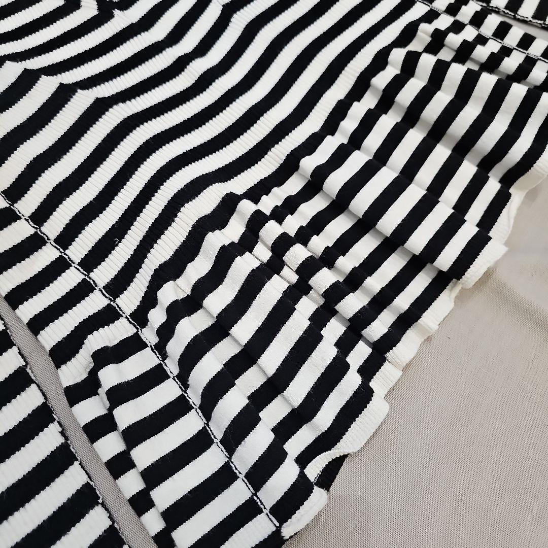 美品【TWIN-SET】イタリア カーディガン リブ フリル 43,780円