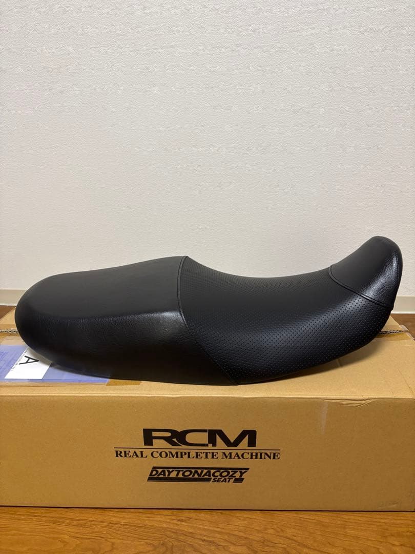 Z900RS RCM COZYシート ディンプルメッシュ DAYTONA