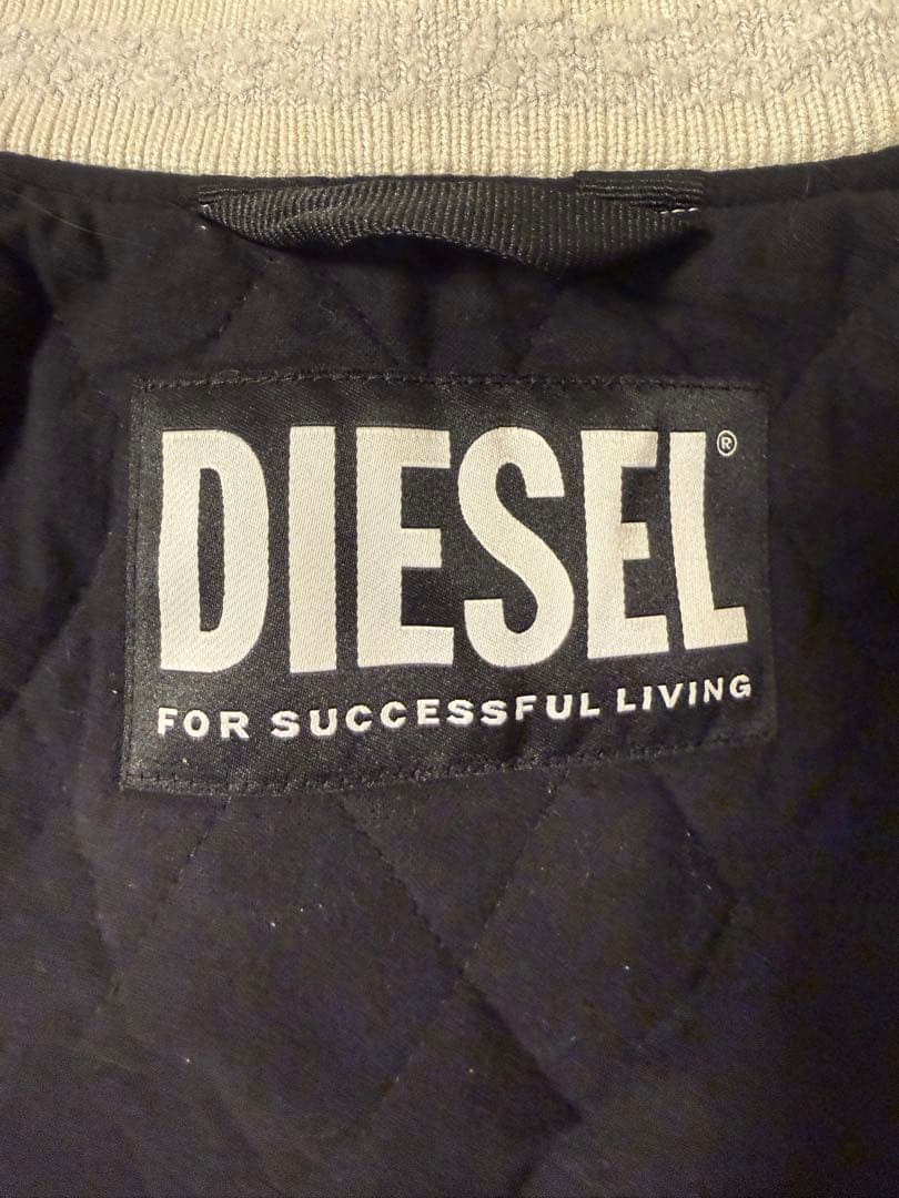 ぴ*お様 Diesel ディーゼル ジャケット J-BULC-PATCH 白　S