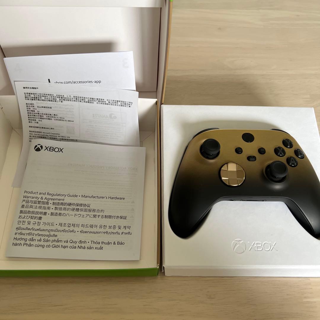 Xbox ワイヤレスコントローラー GOLD SHADOW QAU-00123