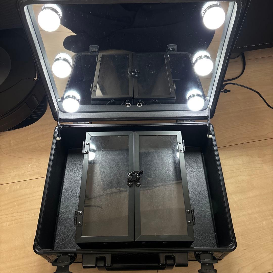 LEDミラー付きメイクボックス ブラック