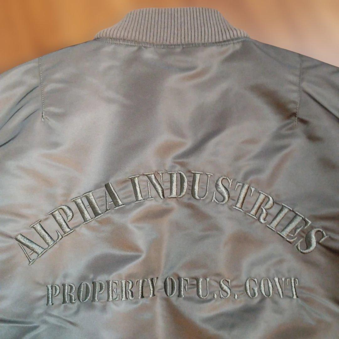 ALPHA INDUSTRIES MA-1 フライトジャケット オリーブ