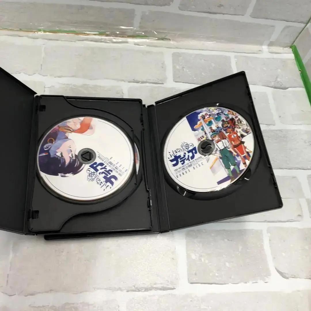 M123 ふしぎの海のナディア DVD-BOX（フィギュア付き）