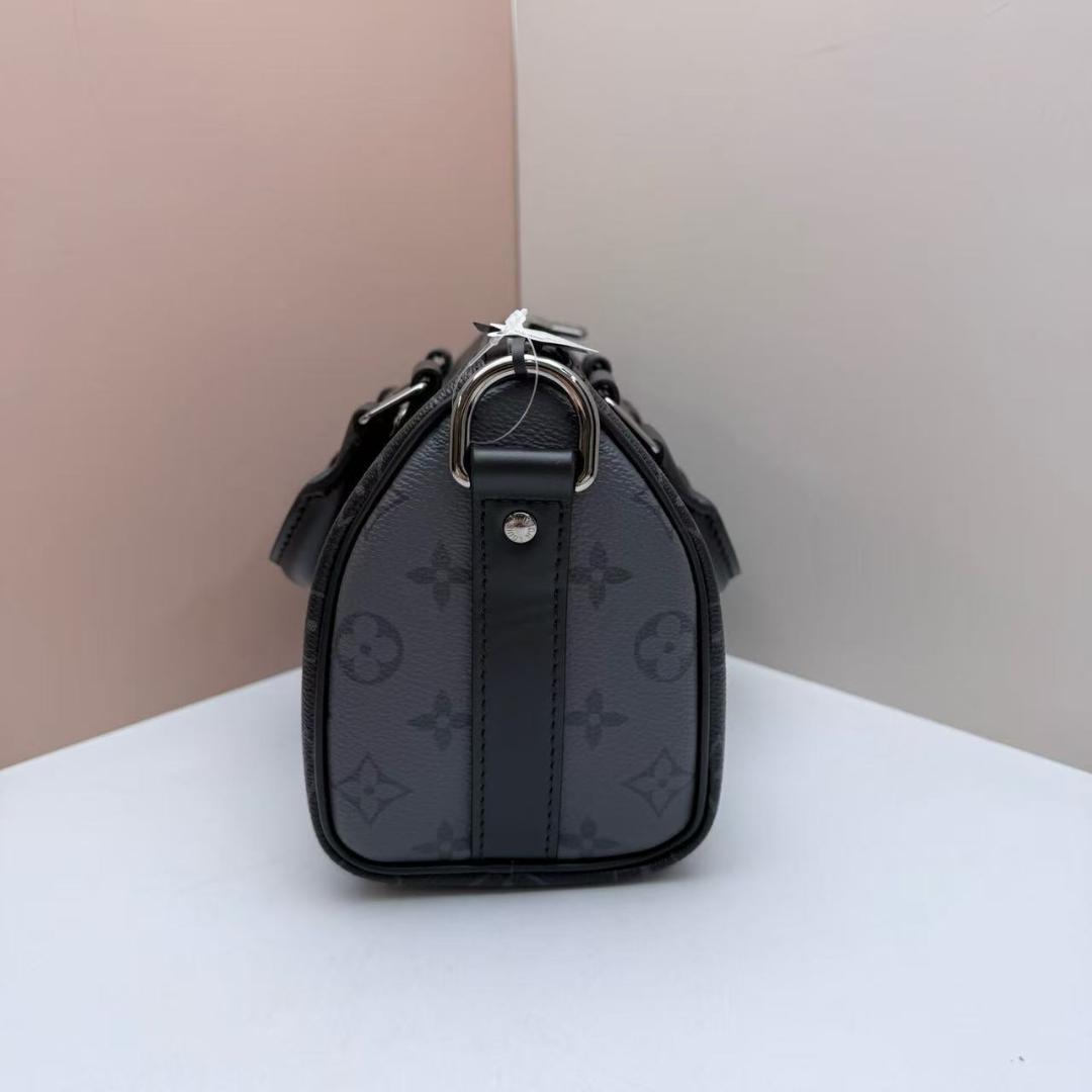 優良品Louis ⭐️Vuitton グレー ボストンバッグ~~
