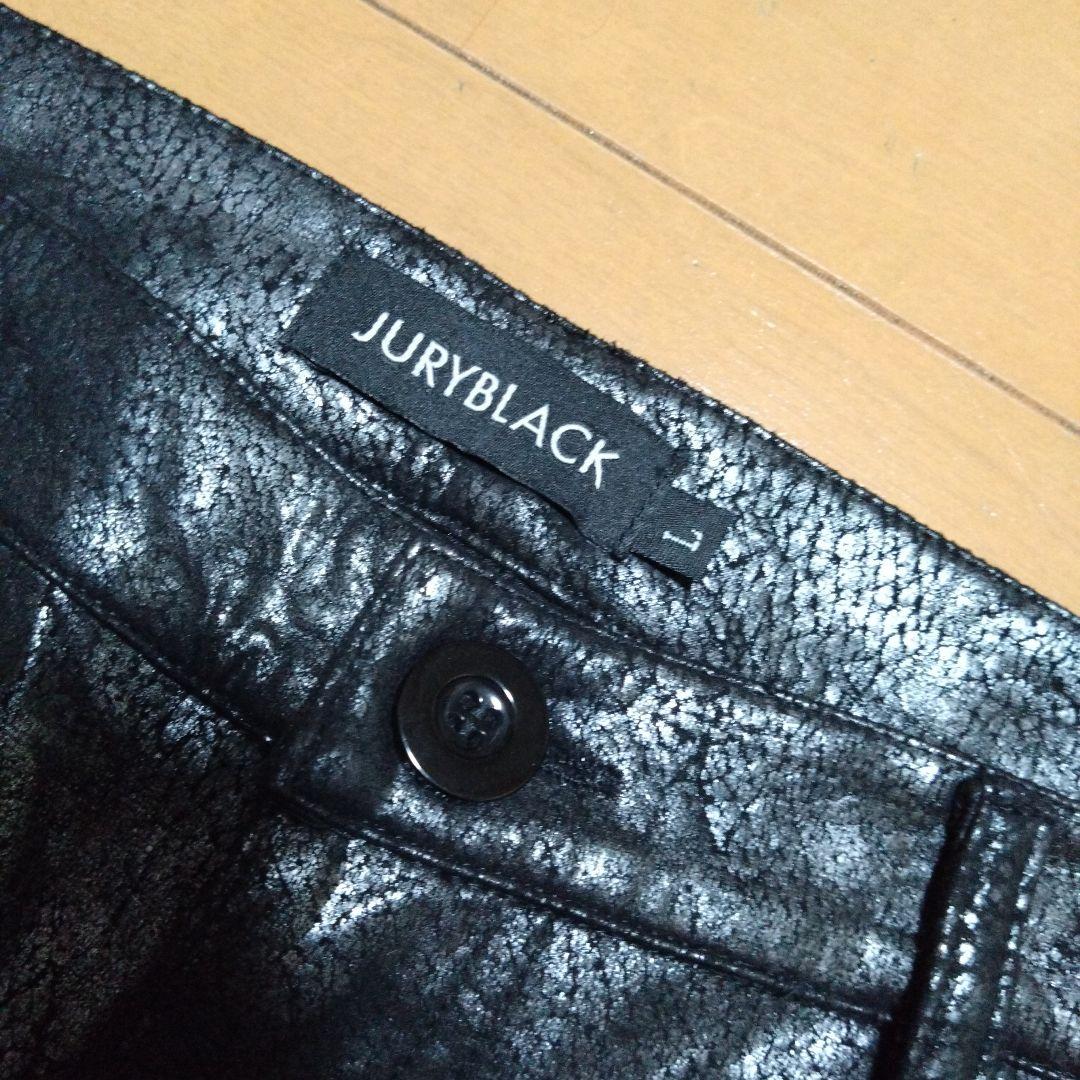ジュリーブラック　パンツ