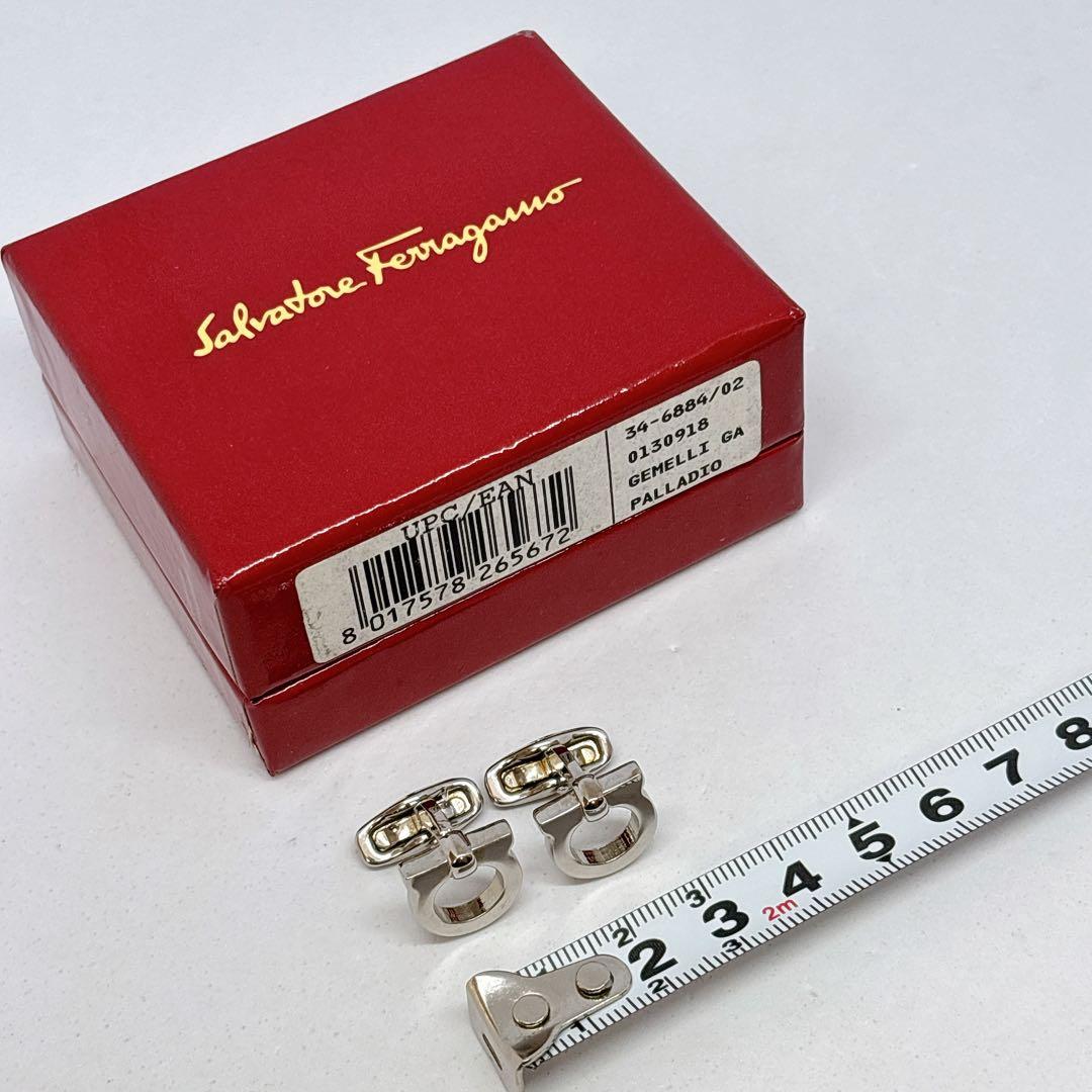 Salvatore Ferragamo フェラガモ ガンチーニ カフリンクス