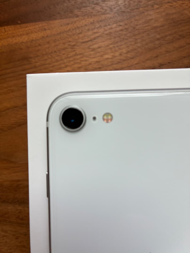 iPhone SE2 第2世代 64GB ホワイト SIMフリー