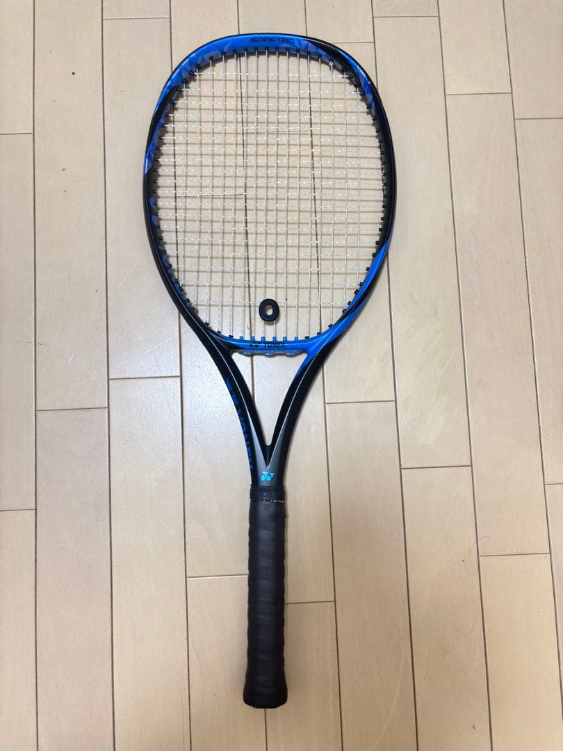 YONEX 硬式テニスラケット
