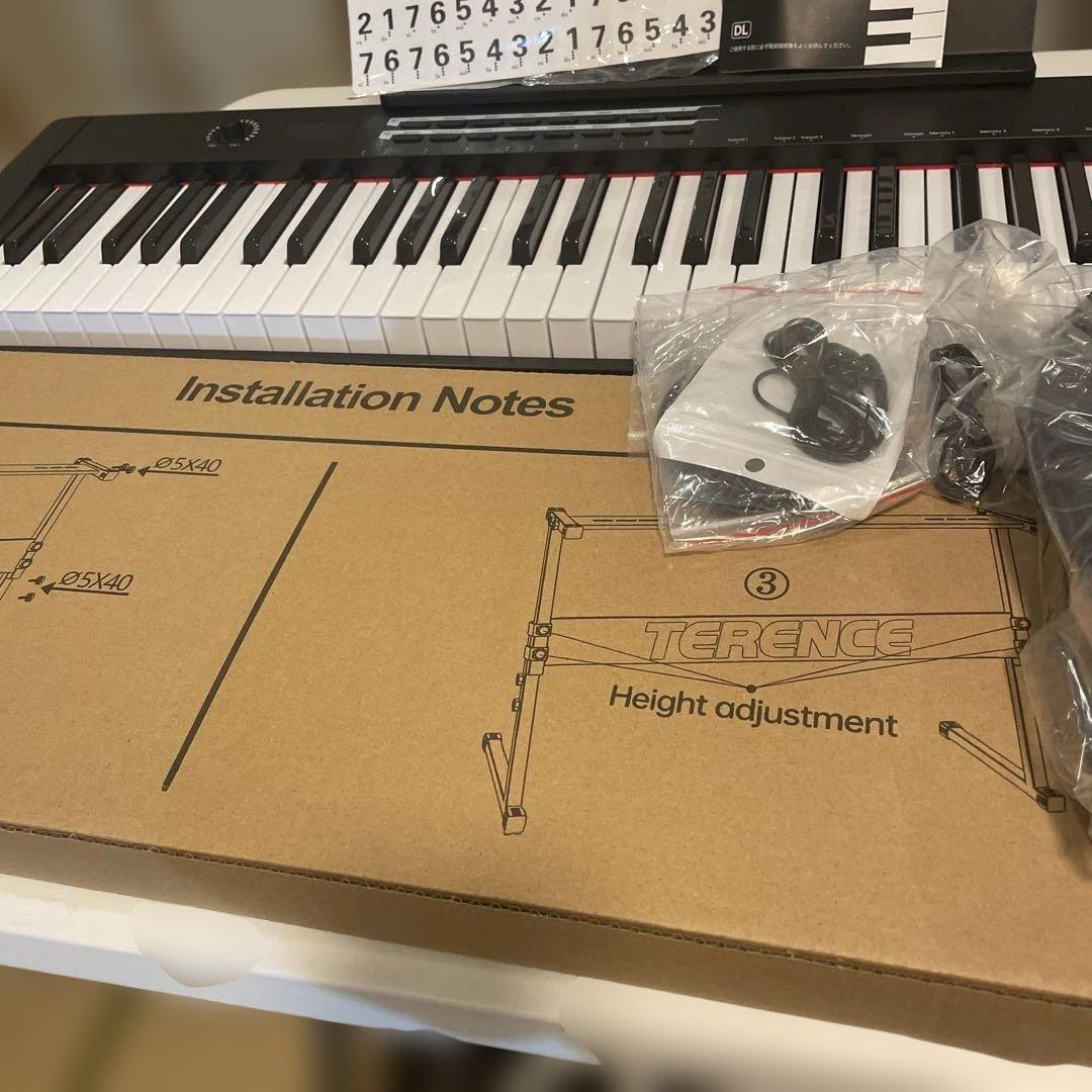 TERENCE TS-02 61鍵電子キーボード