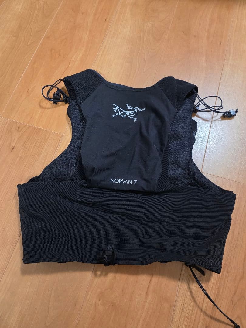 ARC'TERYX Norvan 7 Vest ノーバン7ベストメンズ