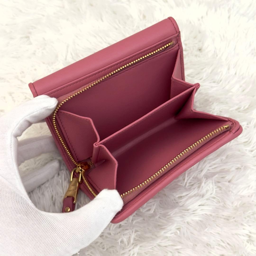 極美品⭐️RFID内蔵 MIUMIU ミュウミュウ マテラッセ 財布 現行