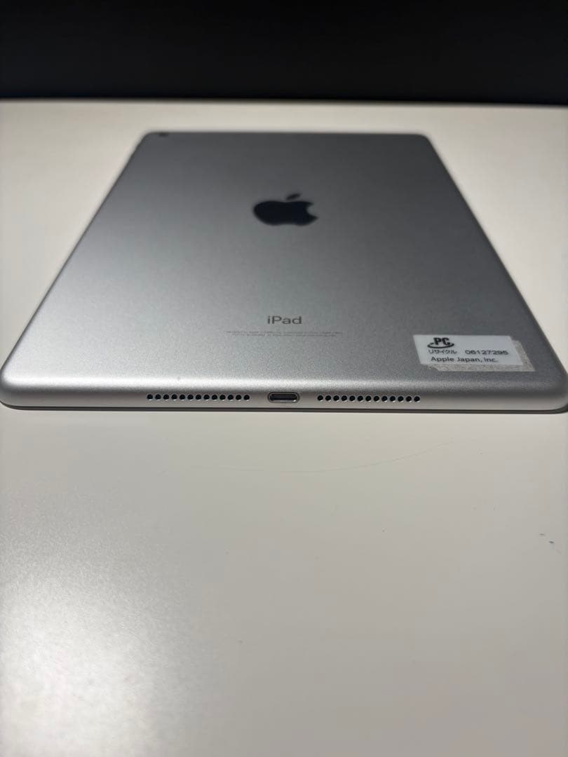 【美品】Apple iPad 第6世代 WiFiモデル 32GB