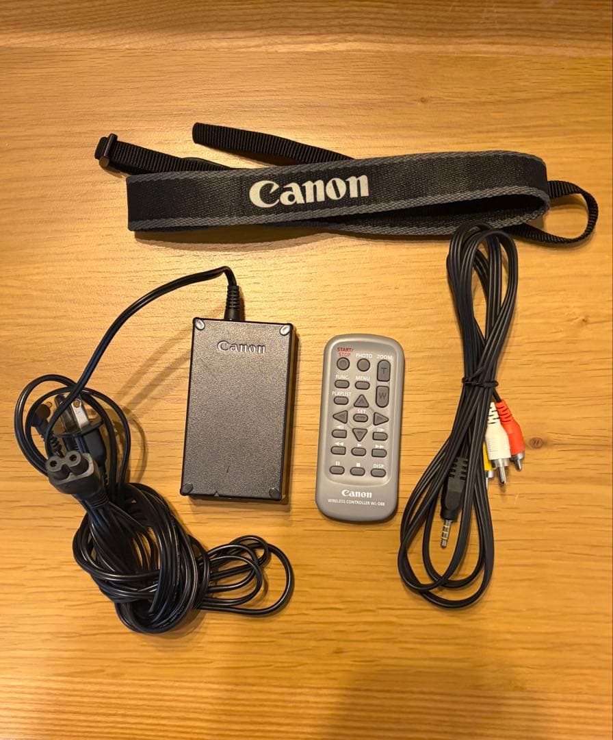 Canon ビデオカメラ iVIS HF20 HD画質
