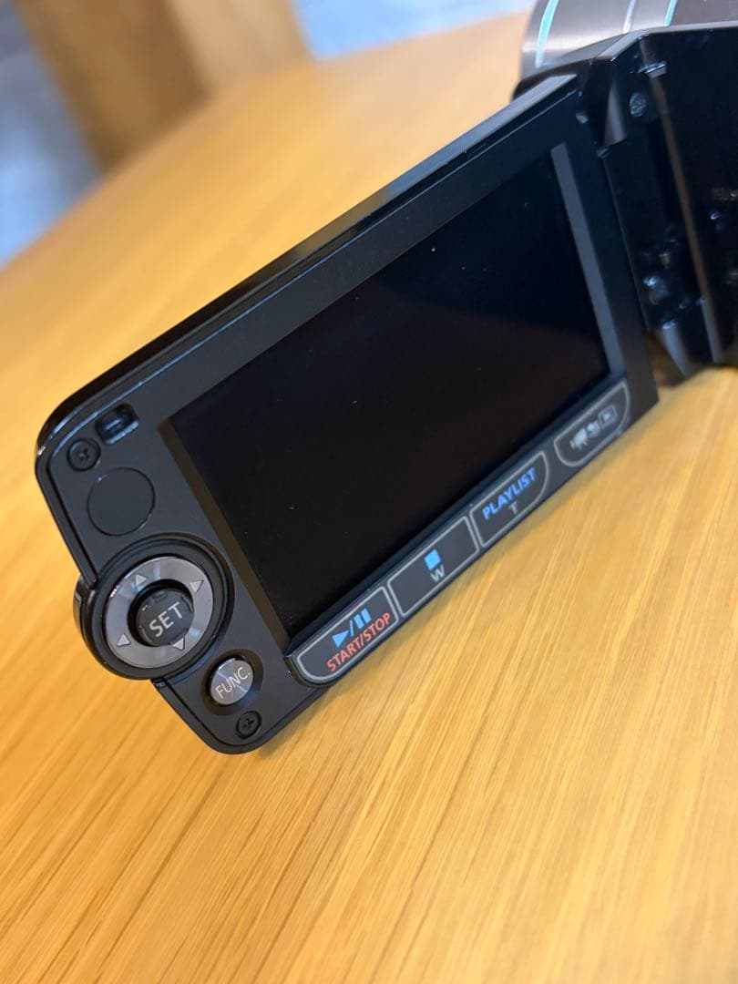 Canon ビデオカメラ iVIS HF20 HD画質