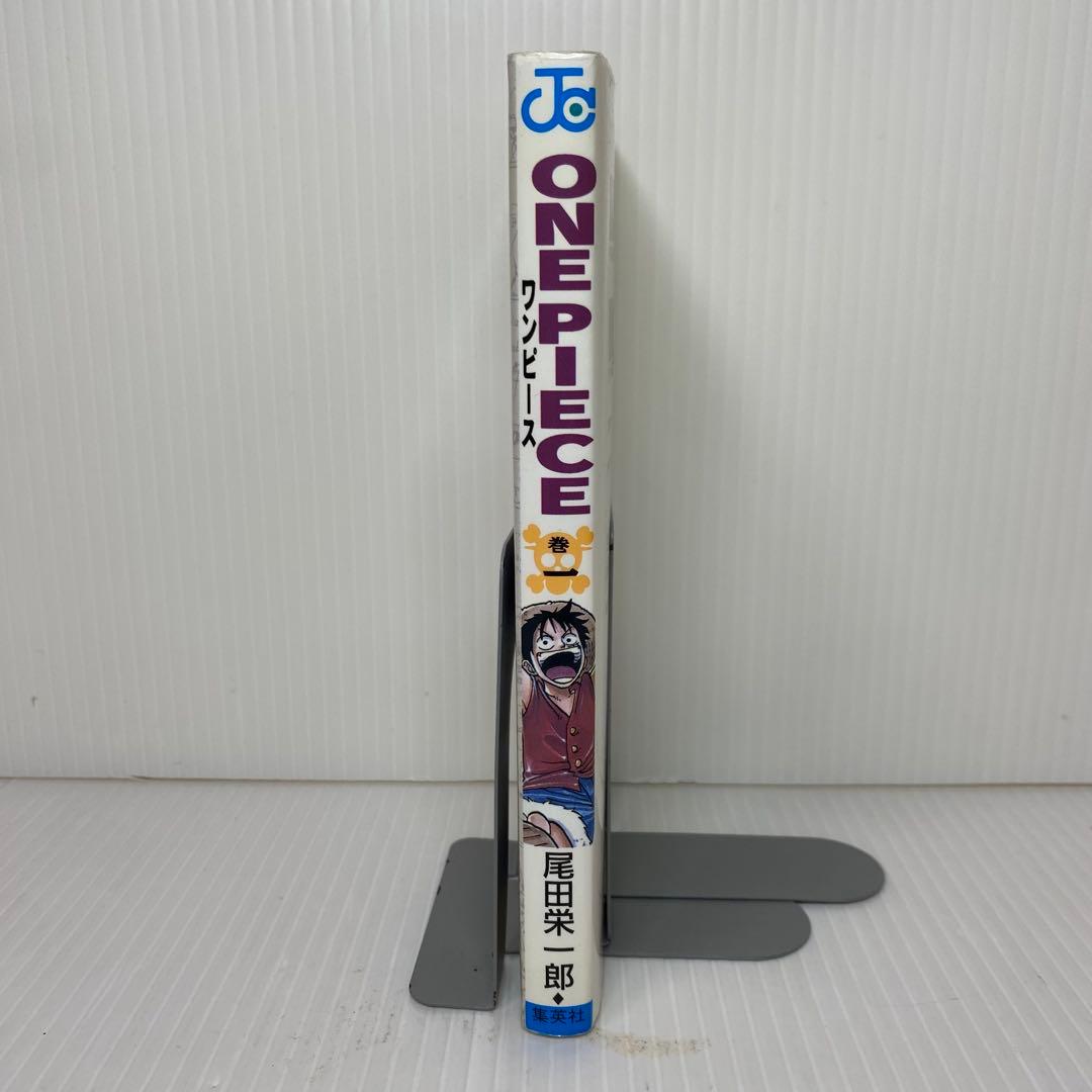 【初版】ワンピース　ONE PIECE 1巻　尾田栄一郎
