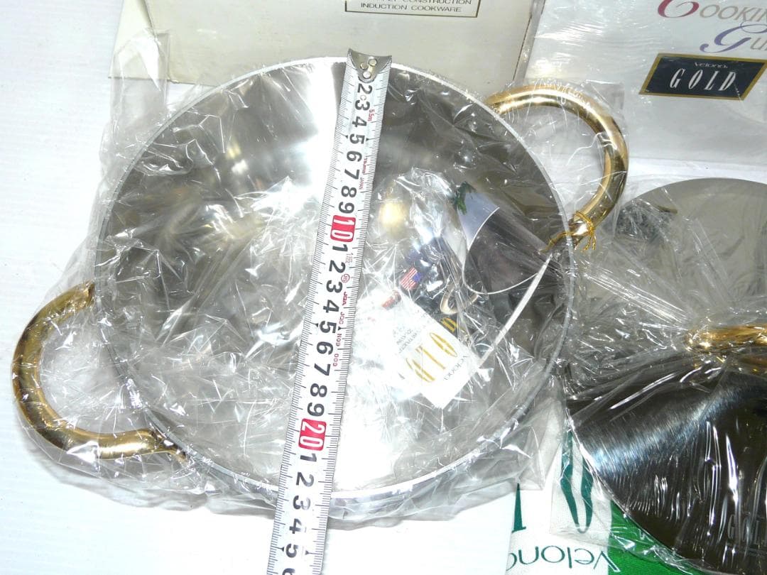 新品　美品　Velona GOLD 卓上鍋 直径約22cm ベローナ ゴールド