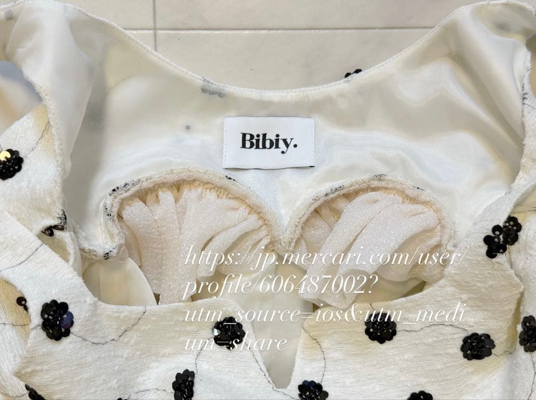Bibiy BIANCA BLOSSOM TOP ビアンカブロッサムトップス