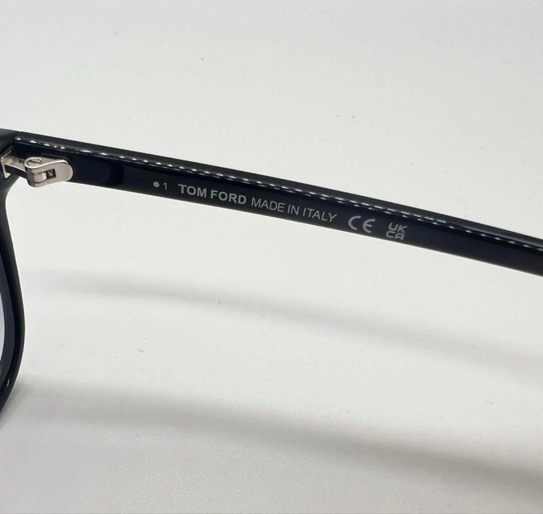 TOM FORD トムフォード サングラス TF1048-01B グラデーション