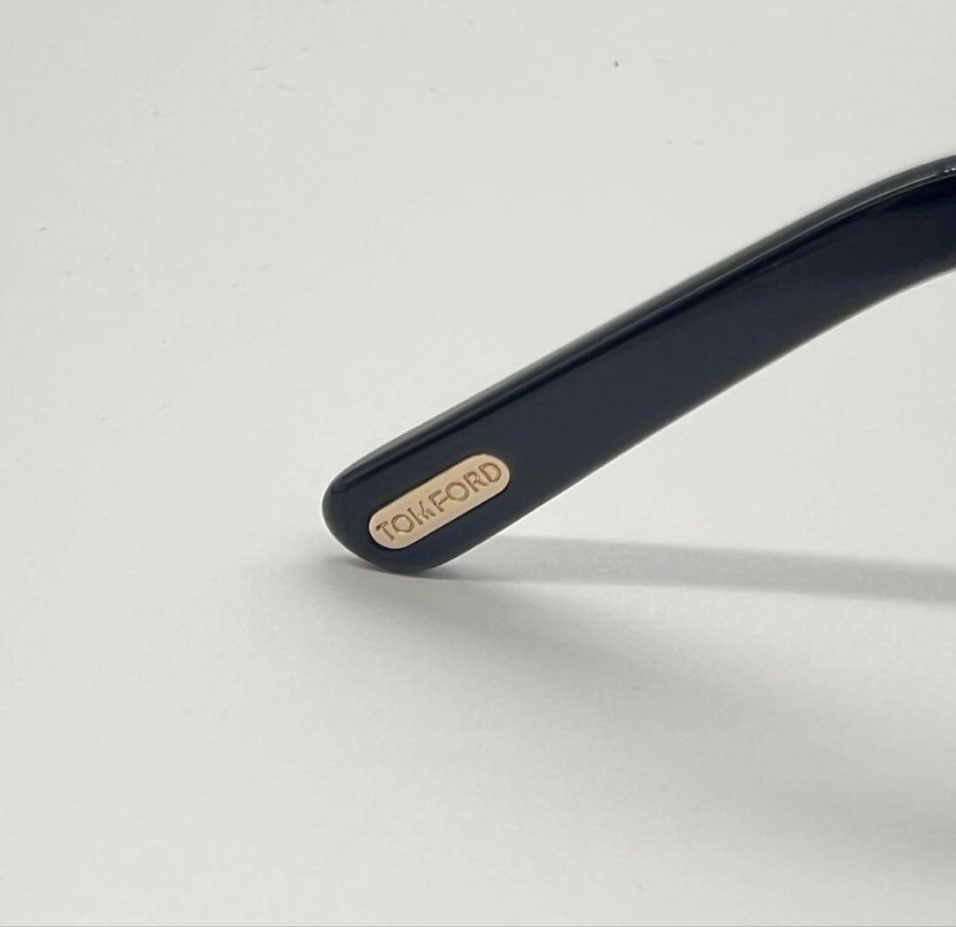 TOM FORD トムフォード サングラス TF1048-01B グラデーション