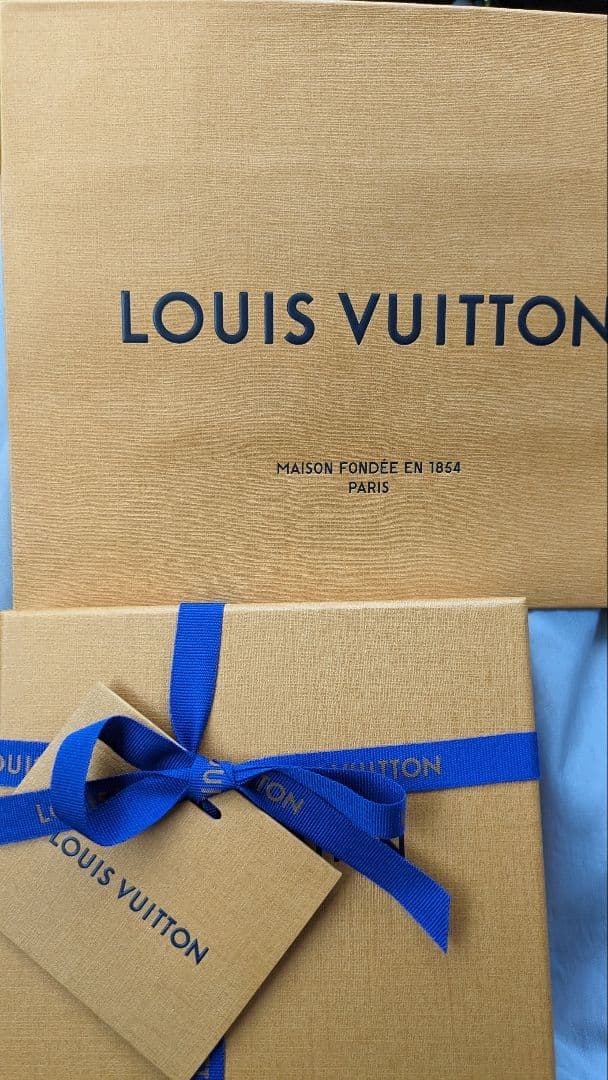 極美品ポルトフォイユ LOUIS VUITTONミニ折りウォレット141800円