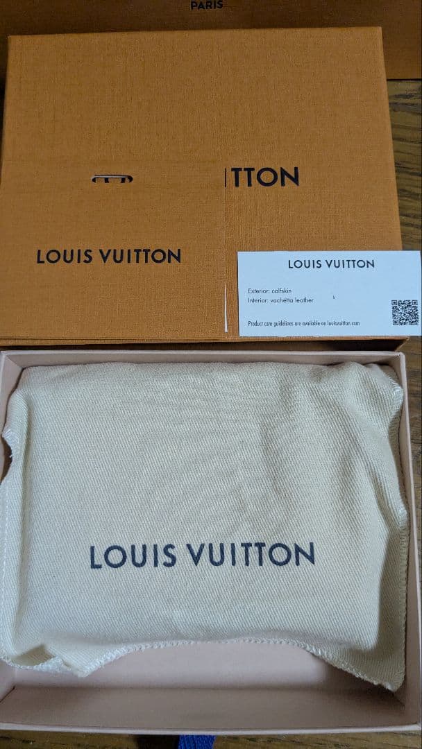 極美品ポルトフォイユ LOUIS VUITTONミニ折りウォレット141800円