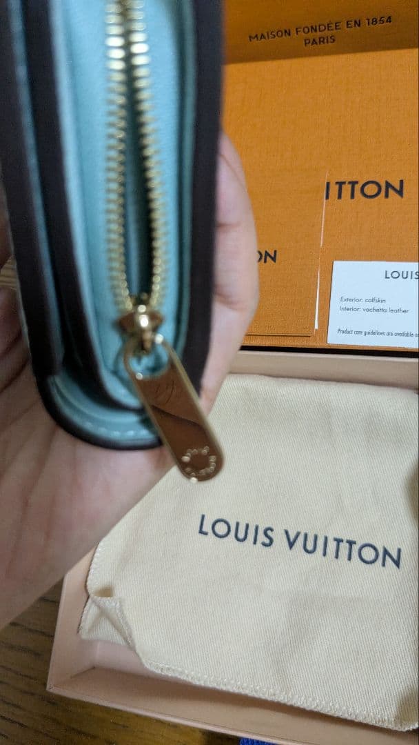 極美品ポルトフォイユ LOUIS VUITTONミニ折りウォレット141800円