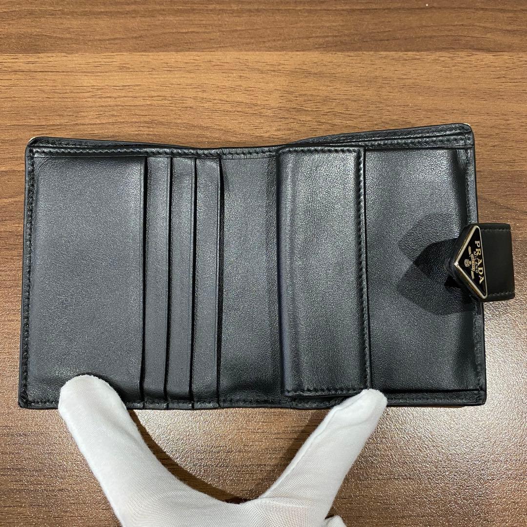 【PRADA】プラダ　サフィアーノ　ブラック 二つ折り財布