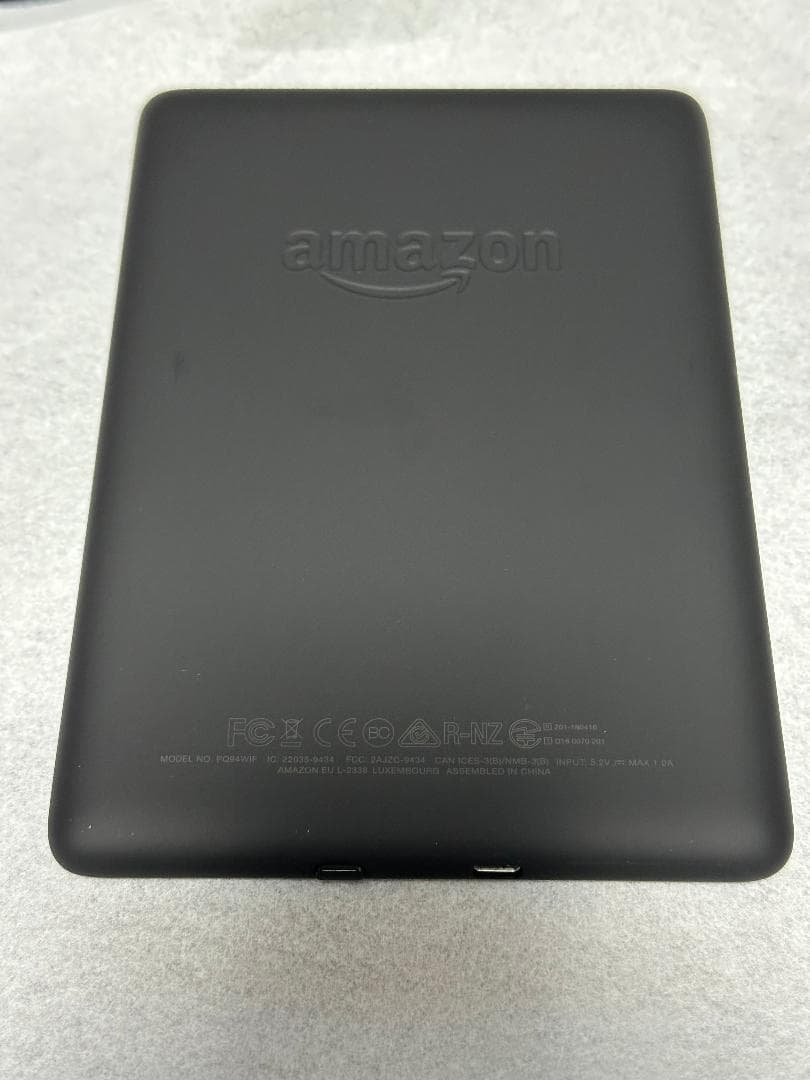 Kindle Paperwhite 第10世代 本体のみ＋ケース