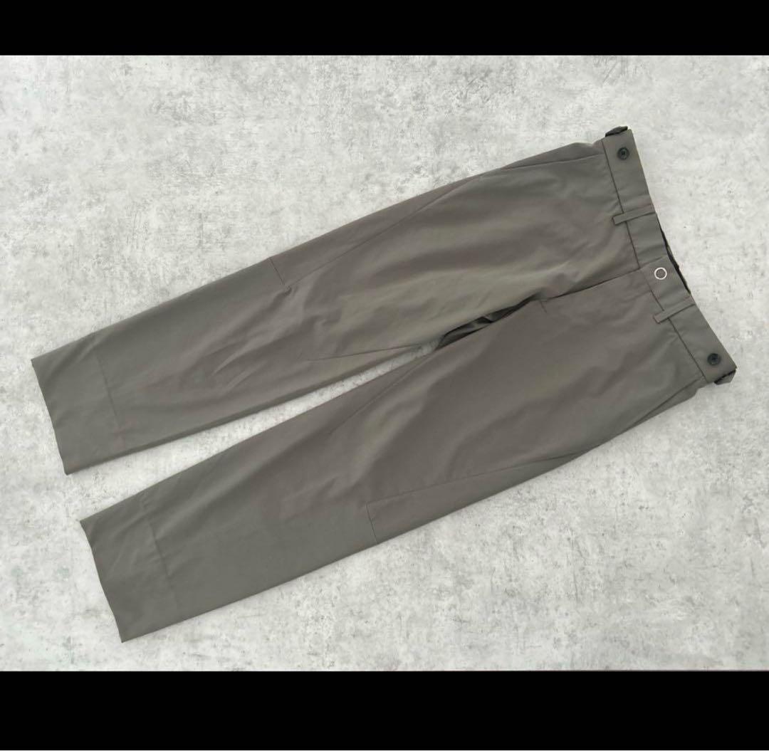 DESCENTE デサント テーラードセットアップ　カーキ