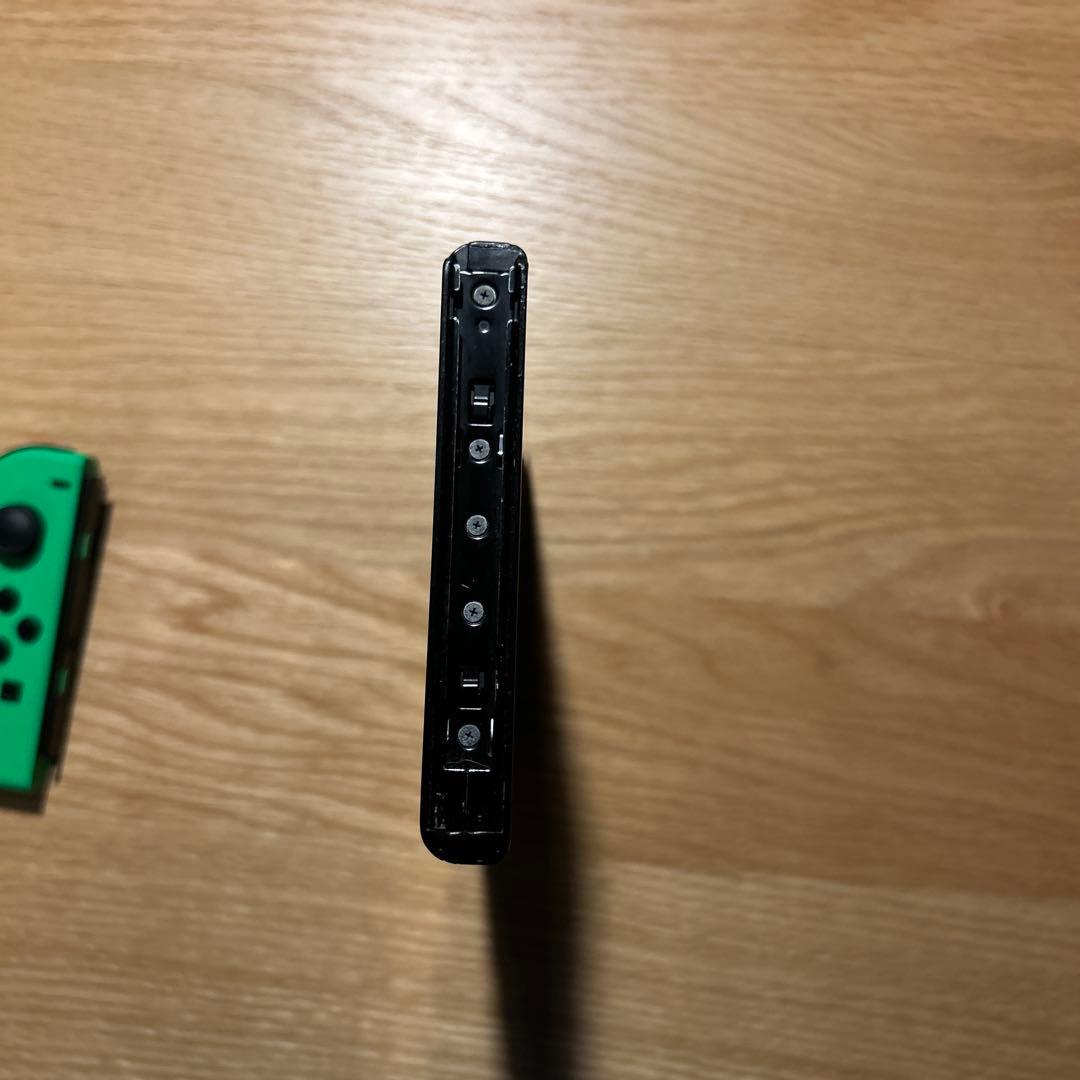 Nintendo Switch 本体 ドッグの差し込み未確認