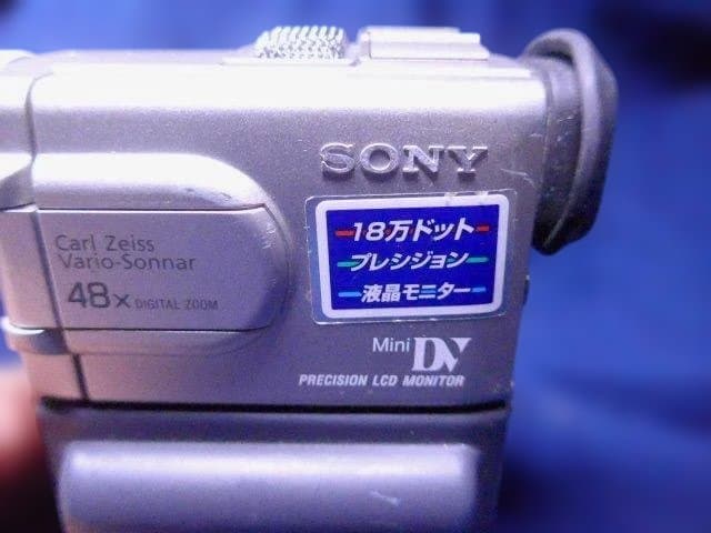 当時人気のSONY Mini DV ビデオカメラ DCRーPC10 バリオゾナー