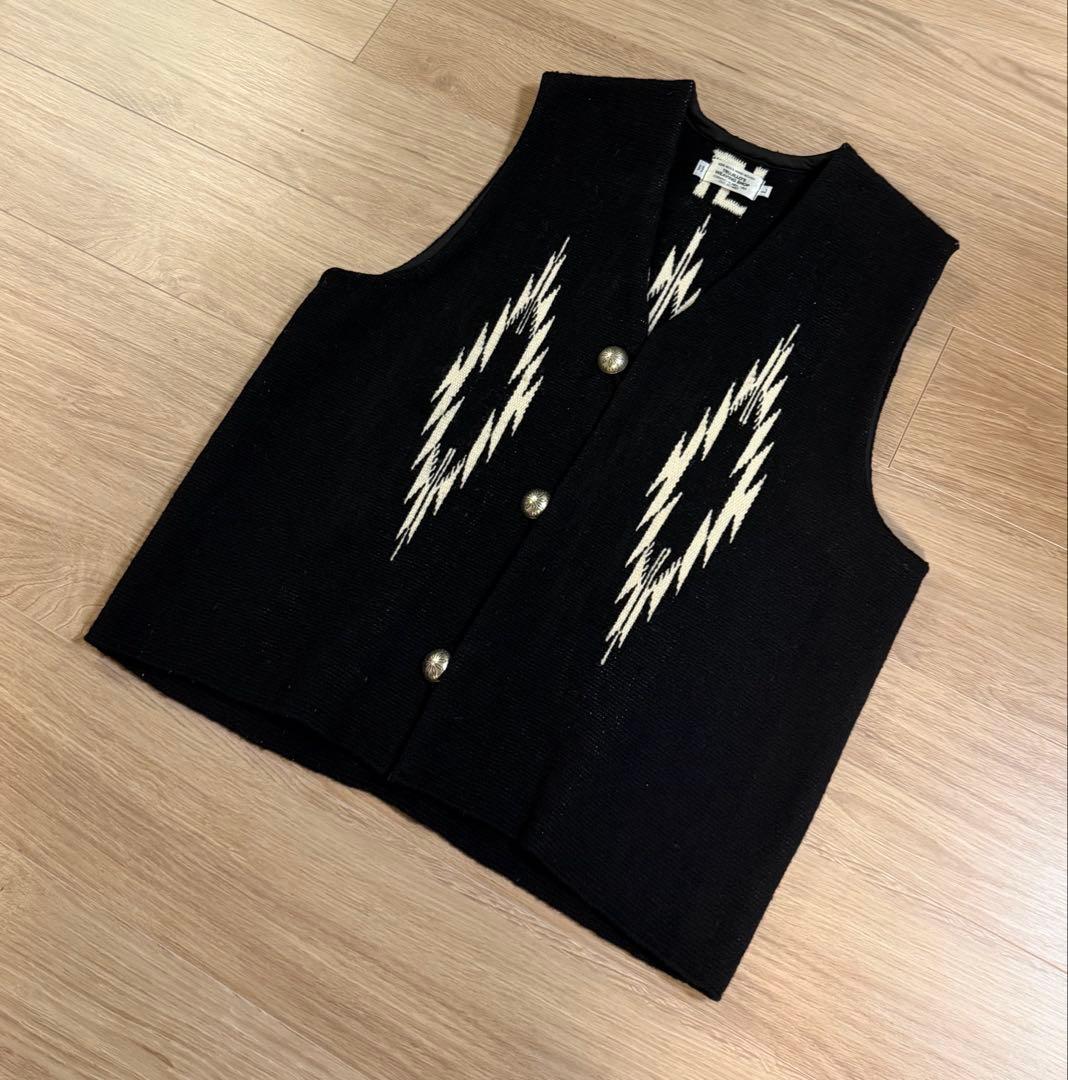 TRUJILLO'S Vest トルフィリオス チマヨ ラグ ベスト ブラック