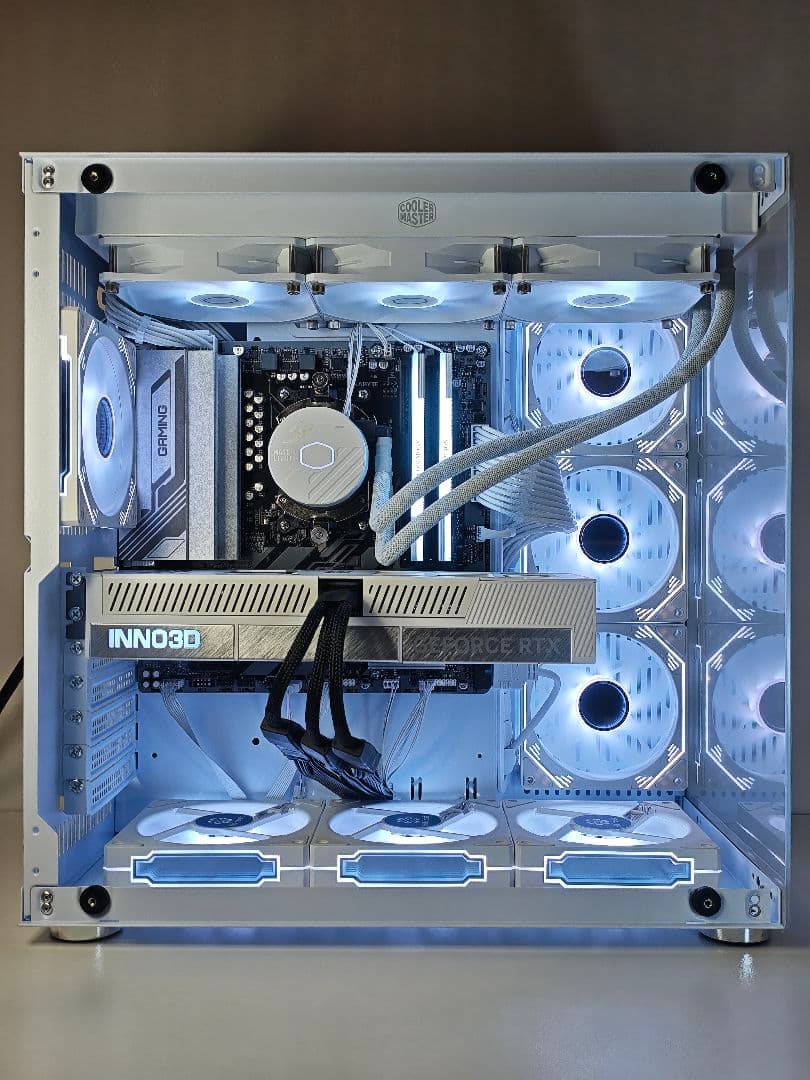 【即納新品ゲーミングPC】Ryzen7 9700x RTX5080