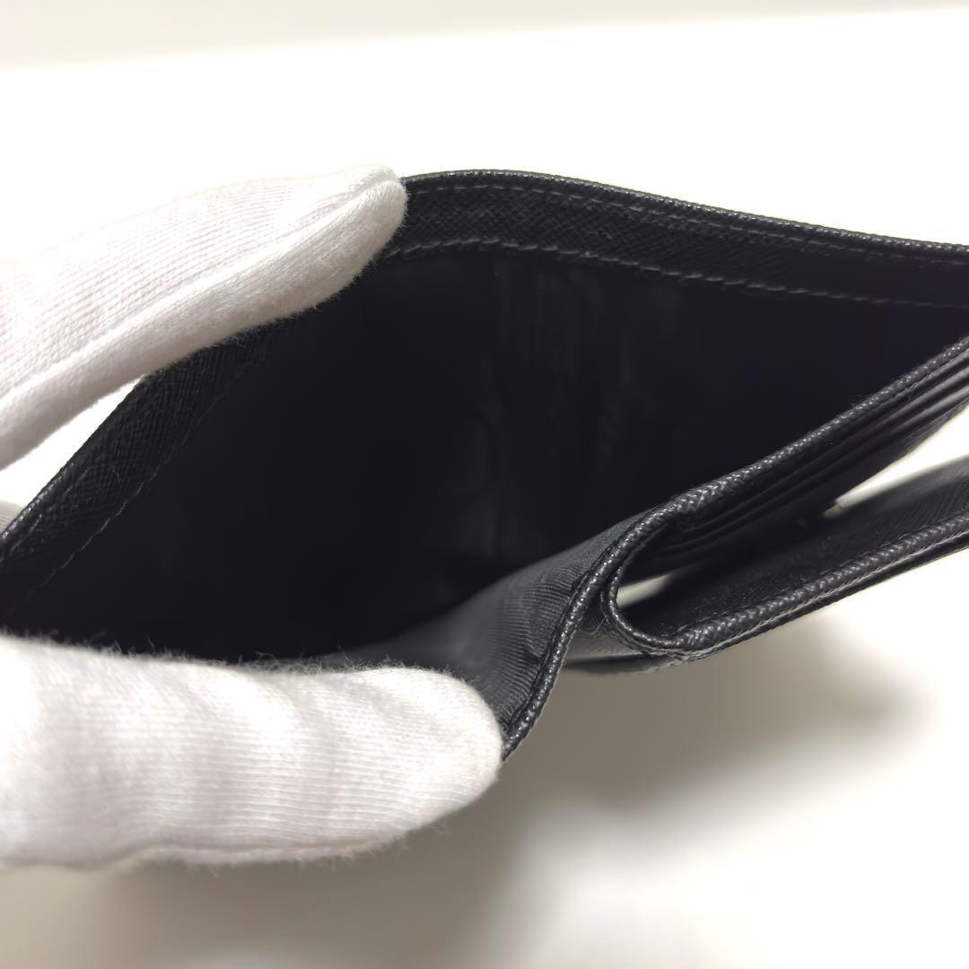 553✨ほぼ新品✨PRADA プラダ 折り財布 サフィアーノトライアングル 黒
