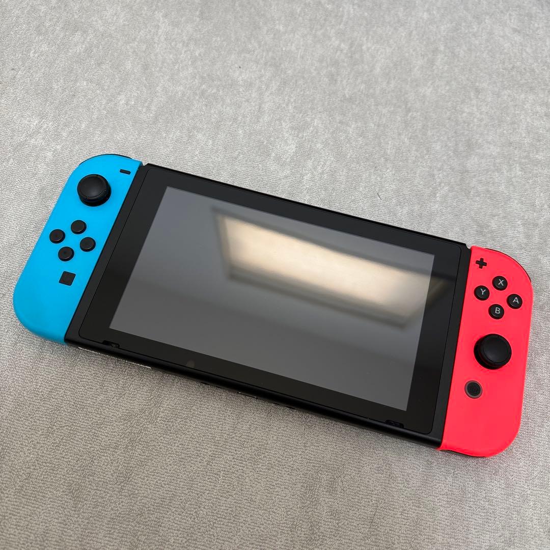 Nintendo Switch 本体 カラフルジョイコン